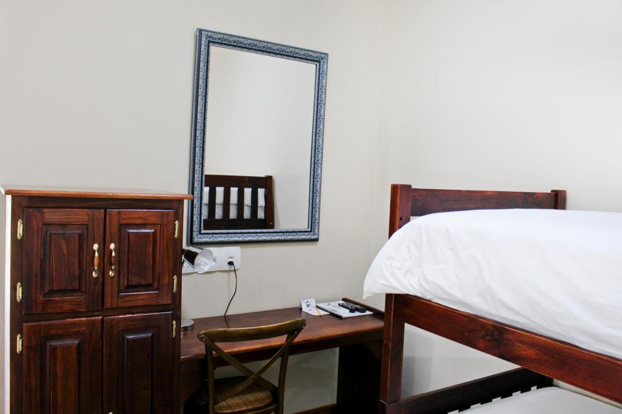 בופורט ווסט 17 On Bird Guest House מראה חיצוני תמונה